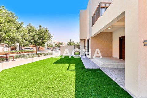 Villa in EMAAR South, Dubai South (Dubai World Central), Dubai 4 bedrooms, 309 sq.m. № 111636 - photo 5