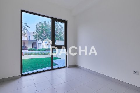 Villa in EMAAR South, Dubai South (Dubai World Central), Dubai 4 bedrooms, 309 sq.m. № 111636 - photo 22