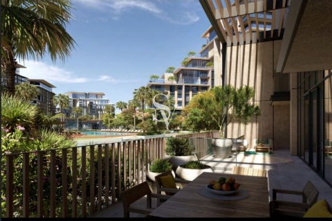 Apartment in City Walk Crestlane 2 & 3 in City Walk, Dubai 4 bedrooms, 573 sq.m. № 95128 - photo 5