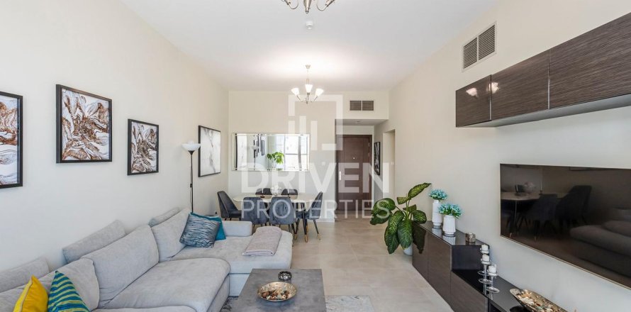 Apartment in Dubai Land, Dubai 2 bedrooms, 122 sq.m. № 20170