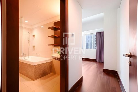 Apartment in World Trade Center, Dubai 2 bedrooms, 112 sq.m. № 20160 - photo 5