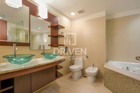 Apartment in World Trade Center, Dubai 2 bedrooms, 112 sq.m. № 20160 - photo 20