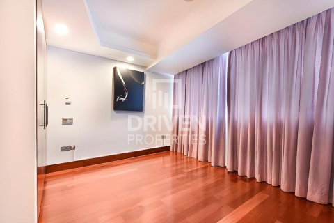 Apartment in World Trade Center, Dubai 2 bedrooms, 112 sq.m. № 20160 - photo 9