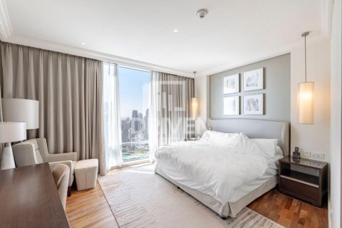 Apartamento en The Address Residence Fountain Views, Downtown Dubai (Downtown Burj Dubai), Dubai, 4 dormitorios, 184 m², № 20677 - foto 6