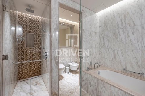 Apartamento en The Address Residence Fountain Views, Downtown Dubai (Downtown Burj Dubai), Dubai, 4 dormitorios, 184 m², № 20677 - foto 13