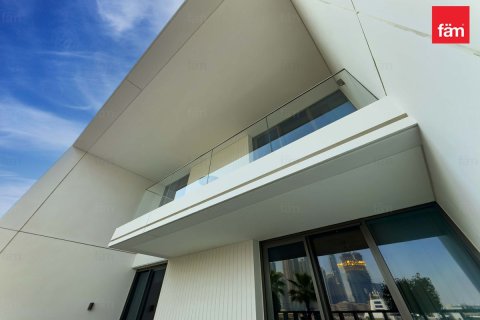 Снять в аренду таунхаус в Dubai Harbour, Дубай: 3 спальни, 189.6м², № 64218 - фото 4