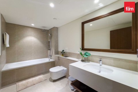 Снять в аренду таунхаус в Dubai Harbour, Дубай: 3 спальни, 189.6м², № 64218 - фото 14