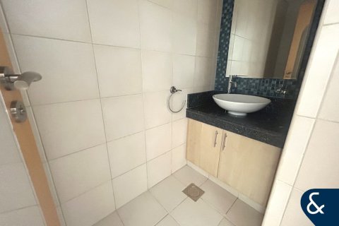 Apartment in Shoreline Apartments, Palm Jumeirah, Dubai 1 bedroom, 106 sq.m. № 76202 - photo 7