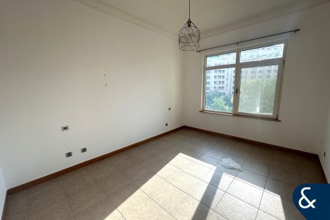 Apartment in Shoreline Apartments, Palm Jumeirah, Dubai 1 bedroom, 106 sq.m. № 76202 - photo 10