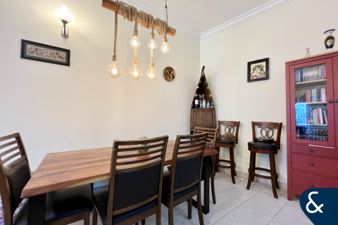 Apartment in The Belvedere, Dubai Marina, Dubai 2 bedrooms, 139 sq.m. № 76203 - photo 5