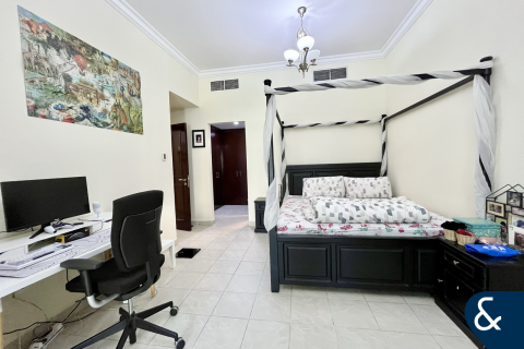 Apartment in The Belvedere, Dubai Marina, Dubai 2 bedrooms, 139 sq.m. № 76203 - photo 12