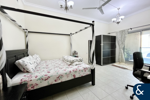 Apartment in The Belvedere, Dubai Marina, Dubai 2 bedrooms, 139 sq.m. № 76203 - photo 13