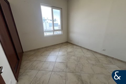 Снять в аренду квартиру в Motor City, Дубай: 3 спальни, 196м², № 76200 - фото 10