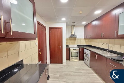 Apartment in Murjan, Jumeirah Beach Residence, Dubai 2 bedrooms, 122 sq.m. № 76227 - photo 4