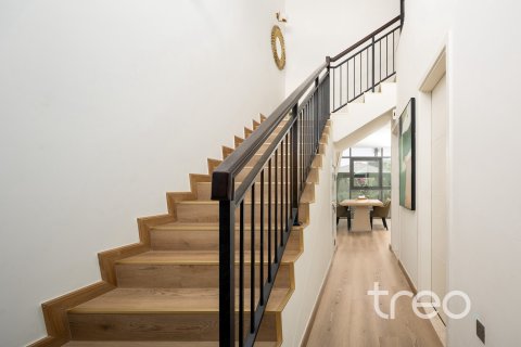 Townhouse in Dubai 3 bedrooms, 171.5 sq.m. № 134604 - photo 9