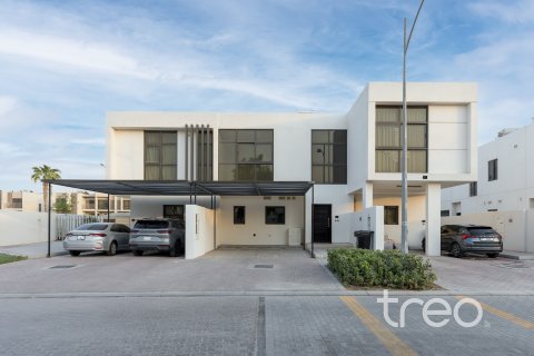 Townhouse in Dubai 3 bedrooms, 171.5 sq.m. № 134604