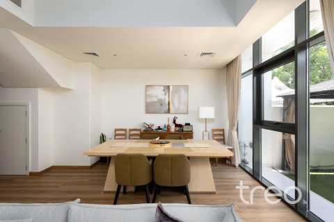 Townhouse in Dubai 3 bedrooms, 171.5 sq.m. № 134604 - photo 15