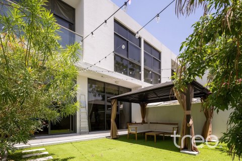 Townhouse in Dubai 3 bedrooms, 171.5 sq.m. № 134604 - photo 2