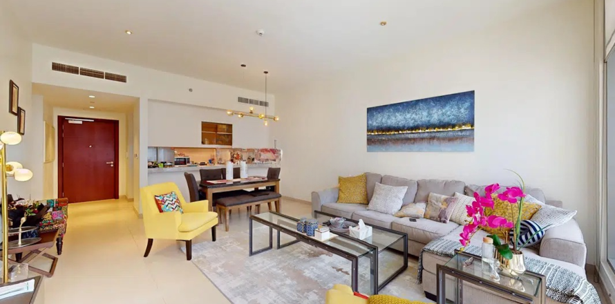 Appartement à Dubai, 2 chambres, 122 m², № 5539
