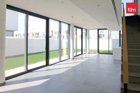 Villa en Dubai, 4 dormitorios, 315.5 m², № 70396 - foto 6