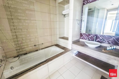 Снять в аренду квартиру в Бизнес-Бэе, Дубай: 2 спальни, 134м², № 70407 - фото 6