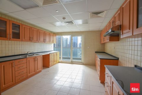 Apartamento en Dubai, 2 dormitorios, 189.9 m², № 70398 - foto 12