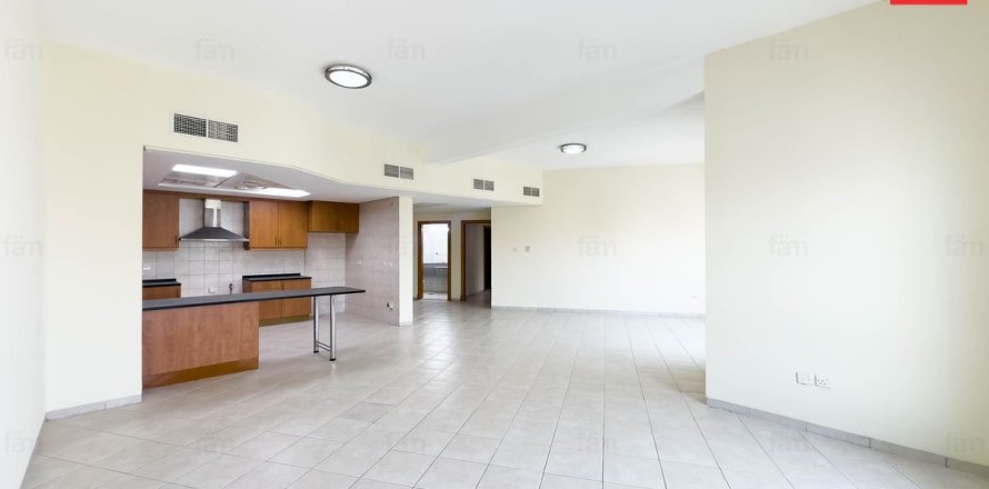 Apartment in Jebel Ali, Dubai 2 bedrooms, 153 sq.m. № 70409