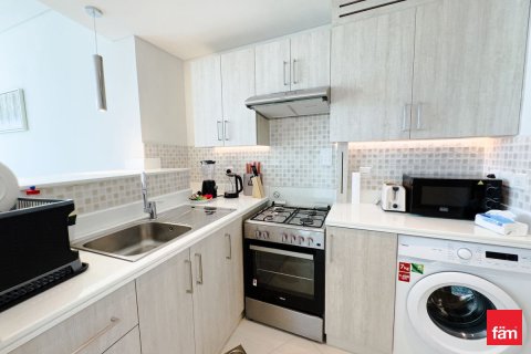 Apartment in Palm Jumeirah, Dubai 1 bedroom, 71.8 sq.m. № 71584 - photo 16