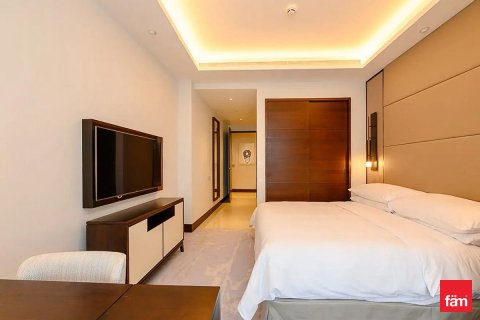 Купить квартиру в Даунтаун Дубай (Даунтаун Бурдж Дубай), Дубай: 3 спальни, 226.5м², № 71595 - фото 2