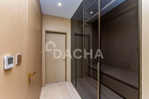 Apartment in Al Wasl, Dubai 3 bedrooms, 265 sq.m. № 110361 - photo 12