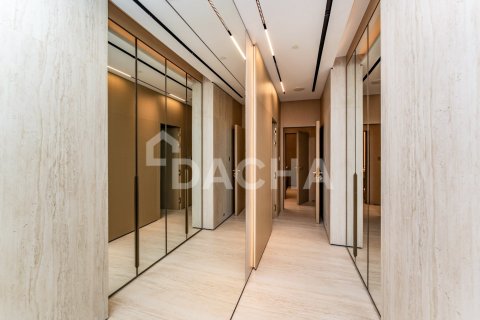 Apartment in Al Wasl, Dubai 3 bedrooms, 265 sq.m. № 110361 - photo 8