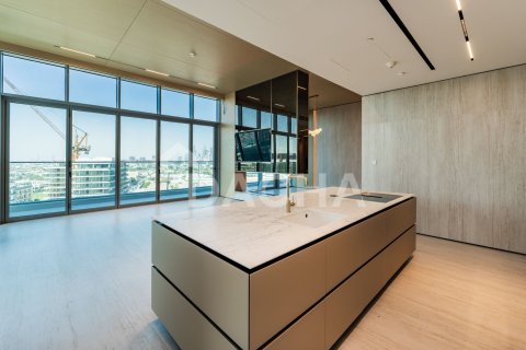 Apartment in Al Wasl, Dubai 3 bedrooms, 265 sq.m. № 110361 - photo 18
