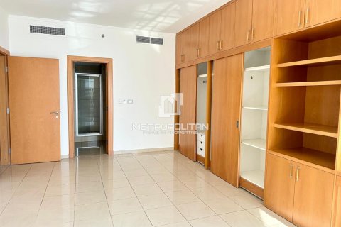 Appartement à Sheikh Zayed Road, Dubai, 2 chambres, 224 m², № 15496 - photo 3