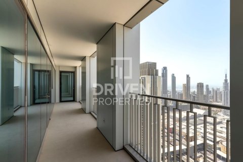 شقة في Downtown Views II, وسط مدينة دبي, دبي 3 غرف نوم, 165 م² رقم 20254 - صورة 1