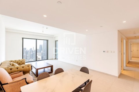 شقة في Downtown Views II, وسط مدينة دبي, دبي 3 غرف نوم, 165 م² رقم 20254 - صورة 3
