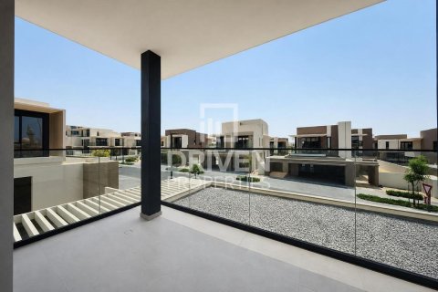 Villa in Jebel Ali, Dubai 4 bedrooms, 636.85 sq.m. № 136873 - photo 24