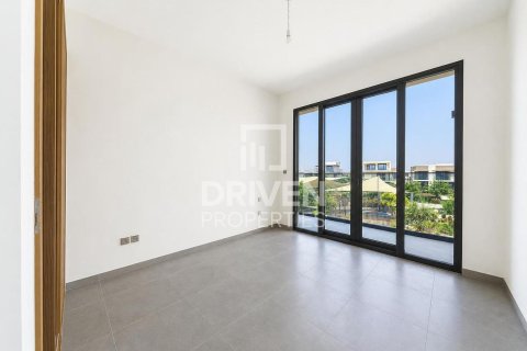 Villa in Jebel Ali, Dubai 4 bedrooms, 636.85 sq.m. № 136873 - photo 11