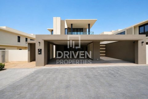Villa in Jebel Ali, Dubai 4 bedrooms, 636.85 sq.m. № 136873 - photo 30