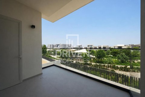 Villa in Jebel Ali, Dubai 4 bedrooms, 636.85 sq.m. № 136873 - photo 23