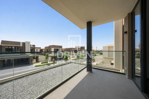 Villa in Jebel Ali, Dubai 4 bedrooms, 636.85 sq.m. № 136873 - photo 25