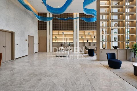 Apartment in Business Bay, Dubai 3 bedrooms, 179.49 sq.m. № 136863 - photo 25