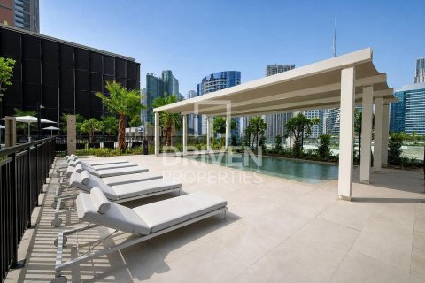 Apartment in Business Bay, Dubai 3 bedrooms, 179.49 sq.m. № 136863 - photo 23