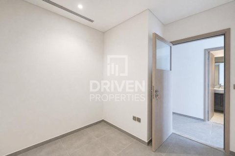 Apartment in Business Bay, Dubai 3 bedrooms, 179.49 sq.m. № 136863 - photo 9