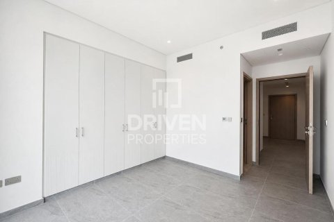 Apartment in Business Bay, Dubai 3 bedrooms, 179.49 sq.m. № 136863 - photo 10