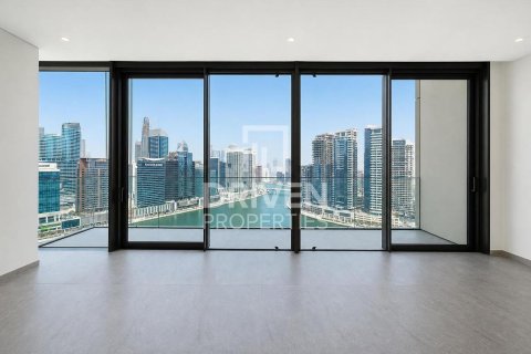 Apartment in Business Bay, Dubai 3 bedrooms, 179.49 sq.m. № 136863 - photo 11
