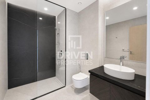 Apartment in Business Bay, Dubai 3 bedrooms, 179.49 sq.m. № 136863 - photo 17