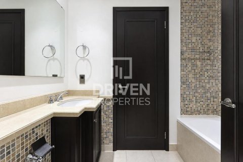 Appartement à Downtown Dubai (Downtown Burj Dubai), Dubai, 1 chambre, 158.86 m², № 136874 - photo 16