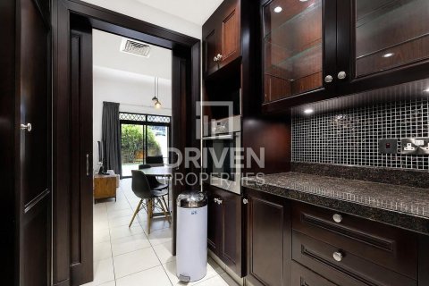 Appartement à Downtown Dubai (Downtown Burj Dubai), Dubai, 1 chambre, 158.86 m², № 136874 - photo 14