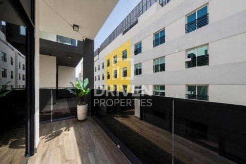 Villa in District 10, Jumeirah Village Circle, Dubai 4 bedrooms, 247.49 sq.m. № 136862 - photo 24