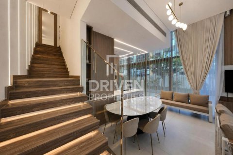 Villa in District 10, Jumeirah Village Circle, Dubai 4 bedrooms, 247.49 sq.m. № 136862 - photo 5